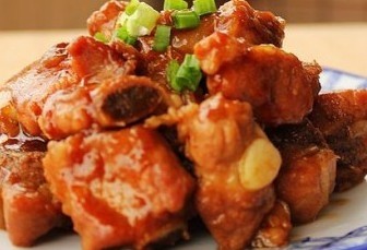[调味料批发]蜜汁红葱头焗排骨，你心中最完美的菜